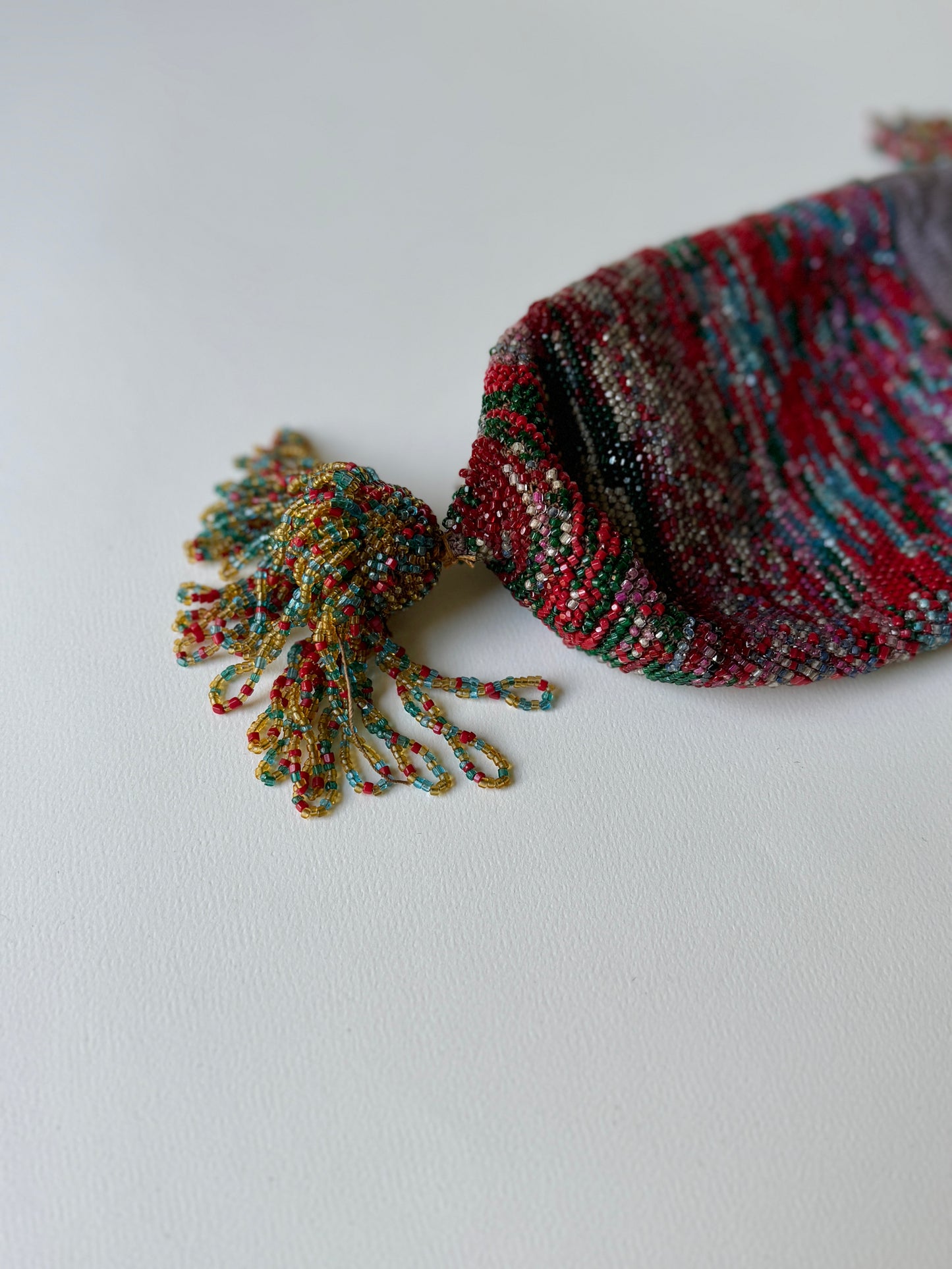Early 1900s Confetti-Colored Beaded Purse