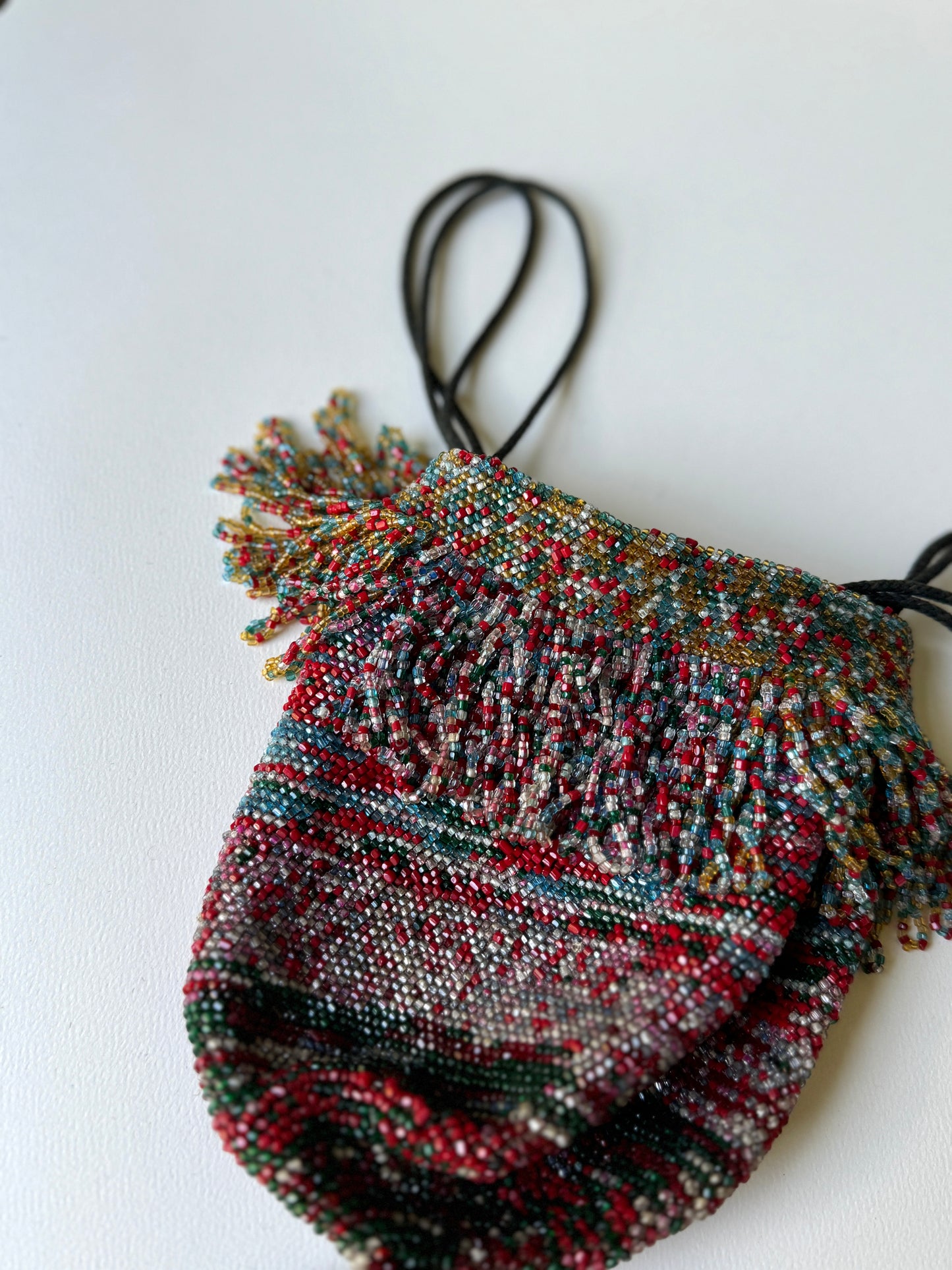 Early 1900s Confetti-Colored Beaded Purse