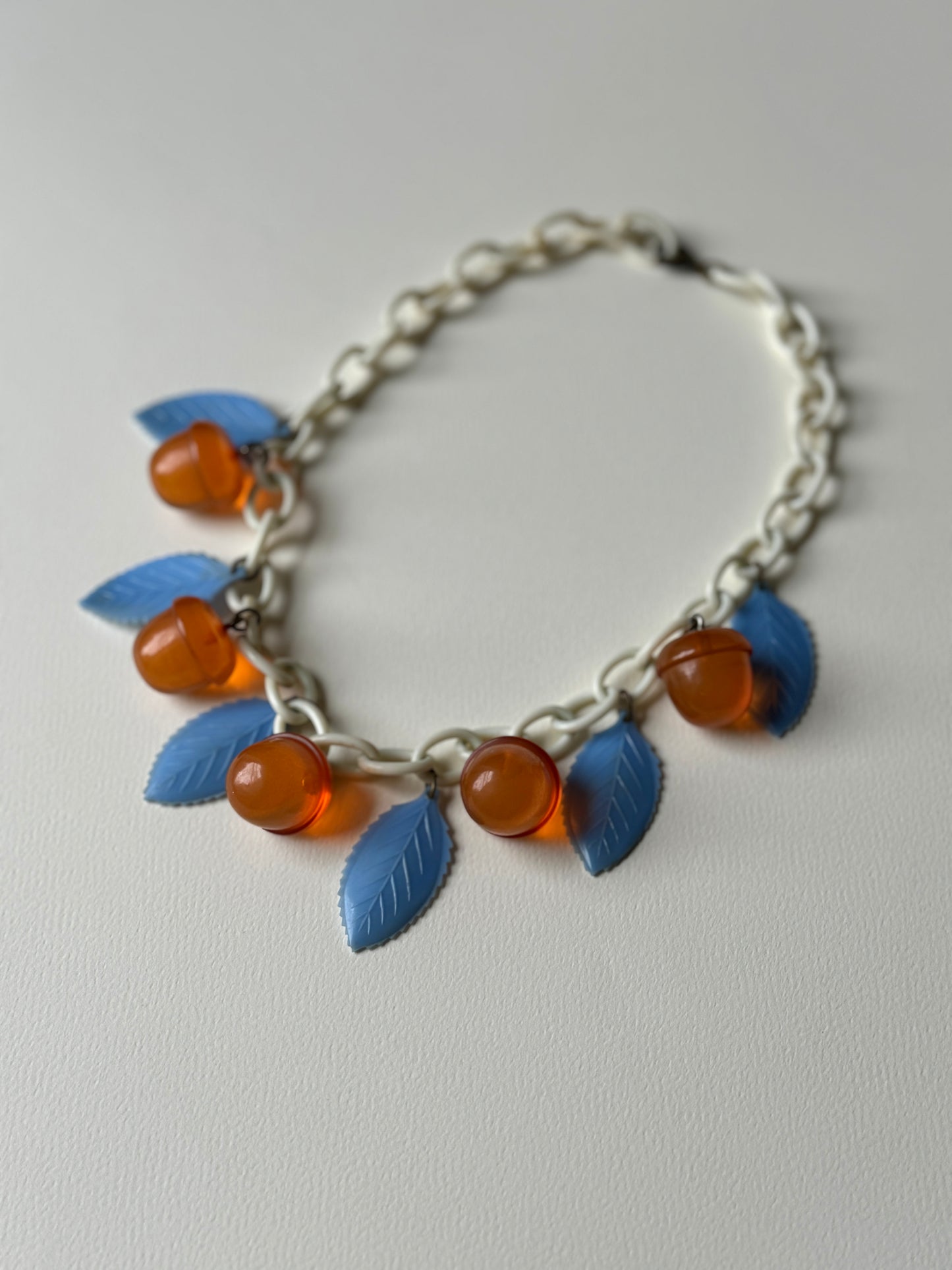 1950s Early Plastic Acorn and Leaves Necklace