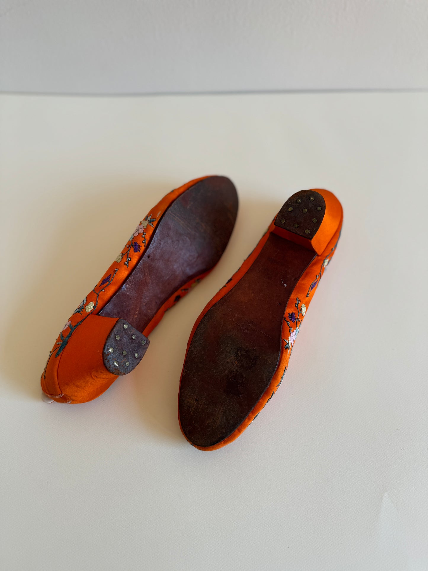 Antique 1920s/1930s Orange Silk Slippers
