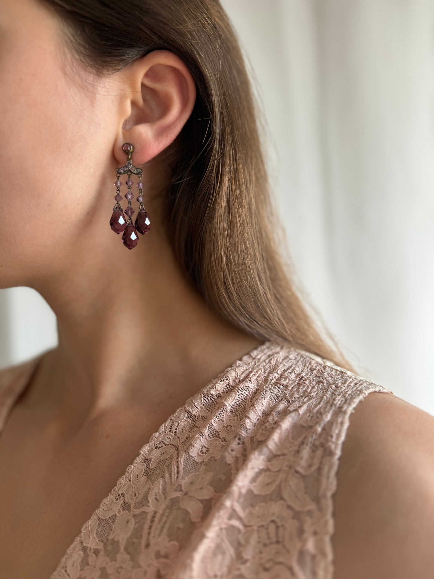 1920s Purple Drop Earrings