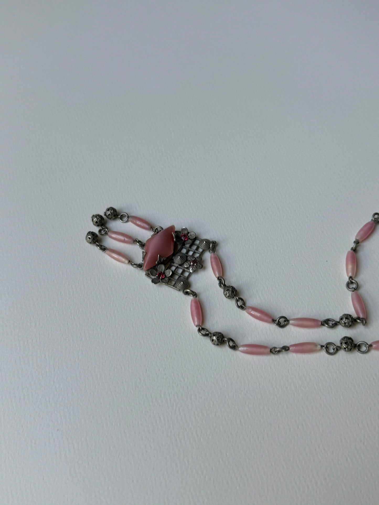 1910s Uranium Art Nouveau Necklace