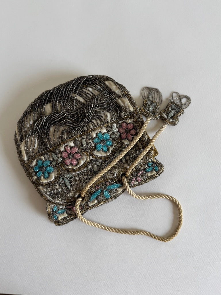 Spectacular Beaded 1920's Purse