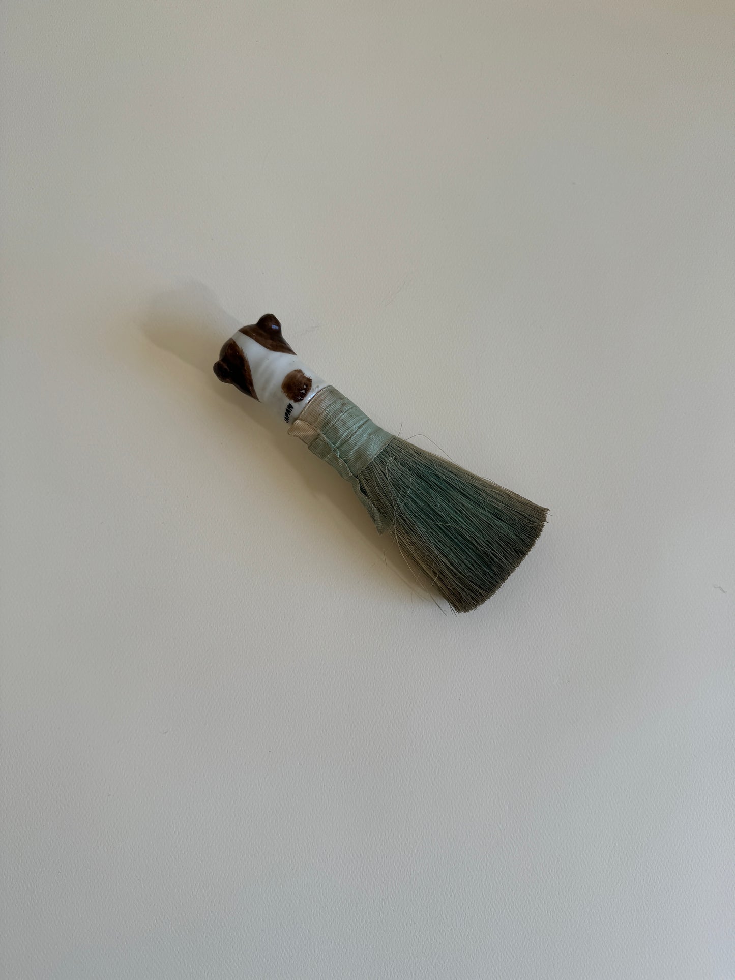 1930s Terrier Crumb Brush