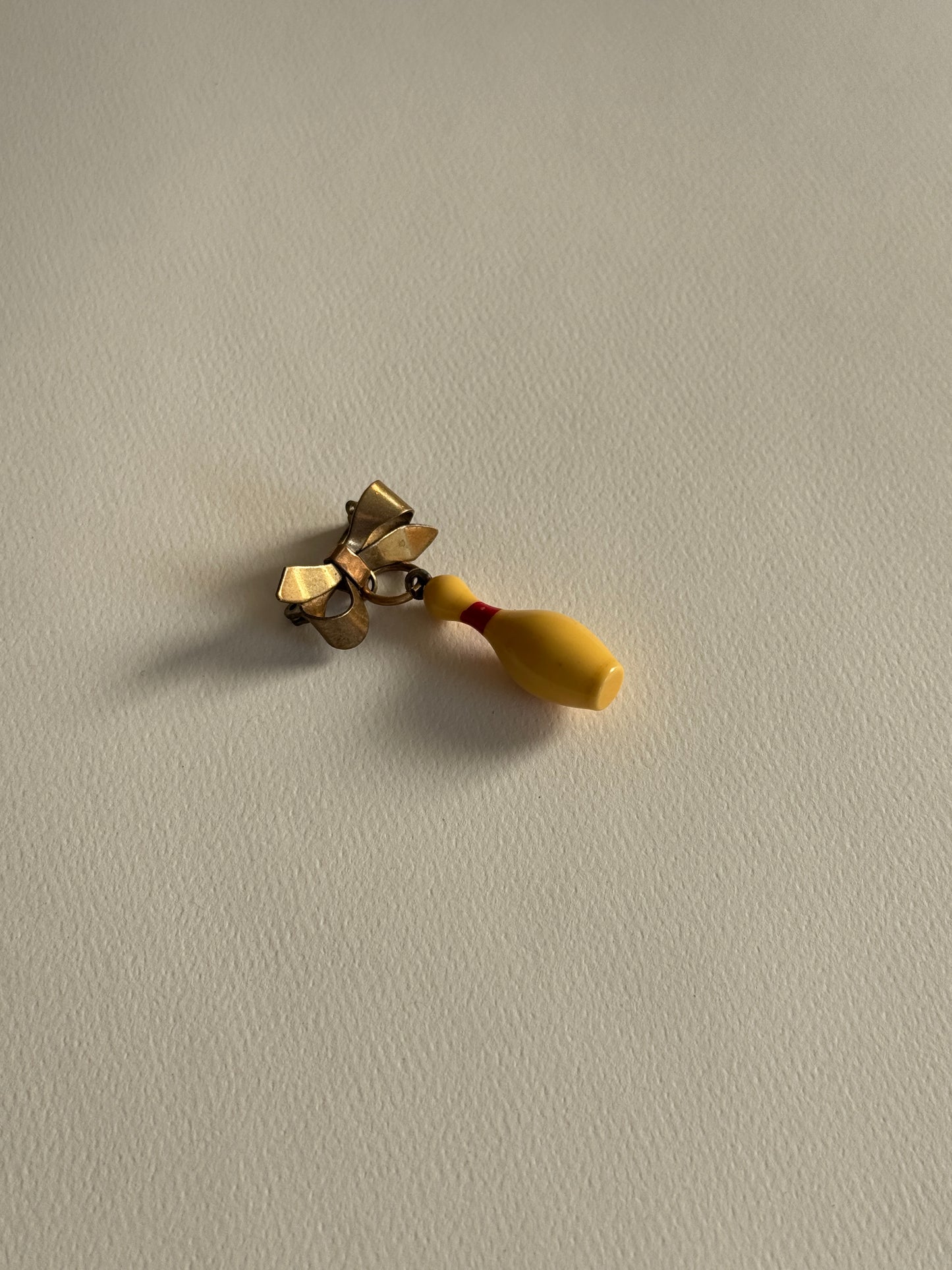 1930s Bakelite Bowling Pin Brooch