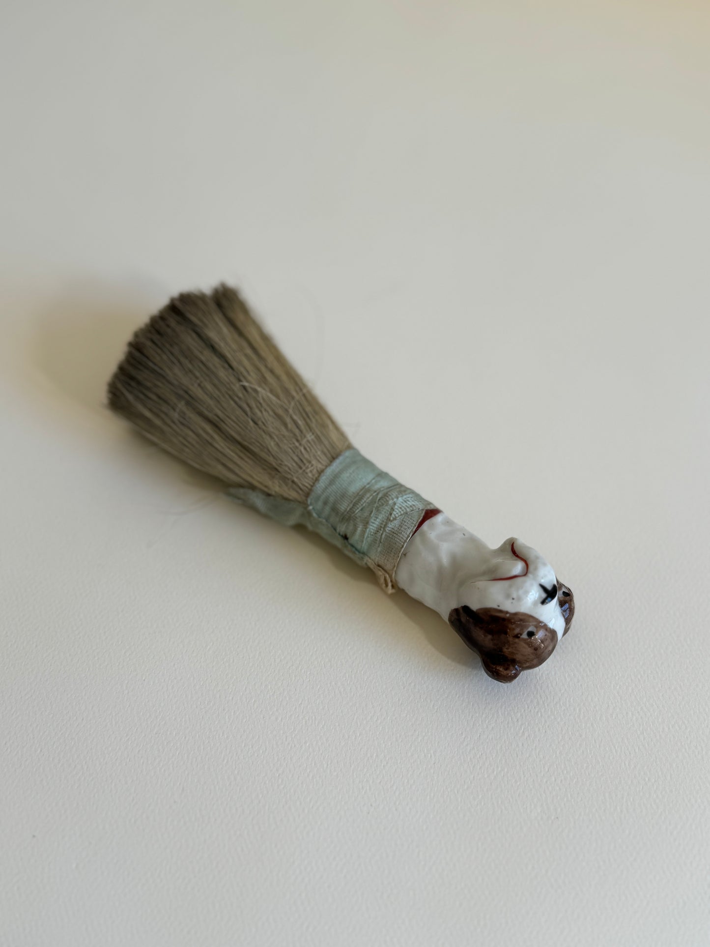 1930s Terrier Crumb Brush
