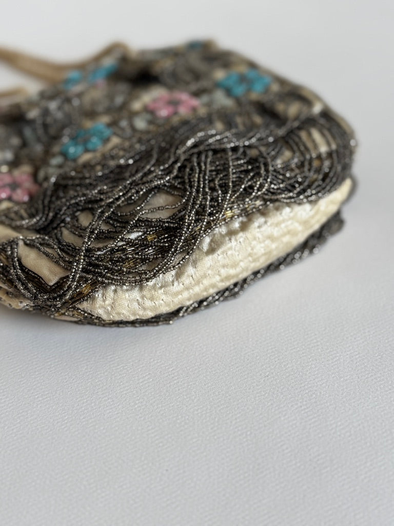 Spectacular Beaded 1920's Purse