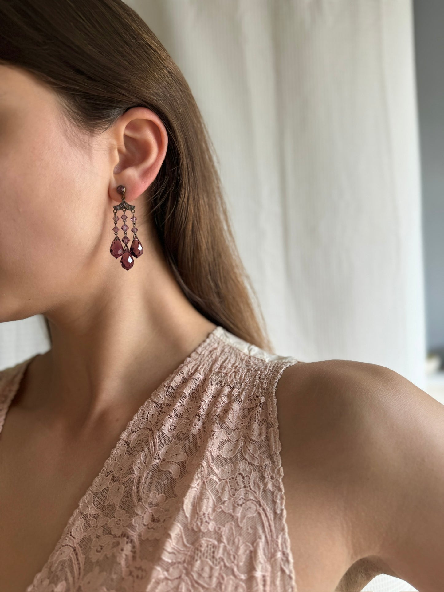 1920s Purple Drop Earrings