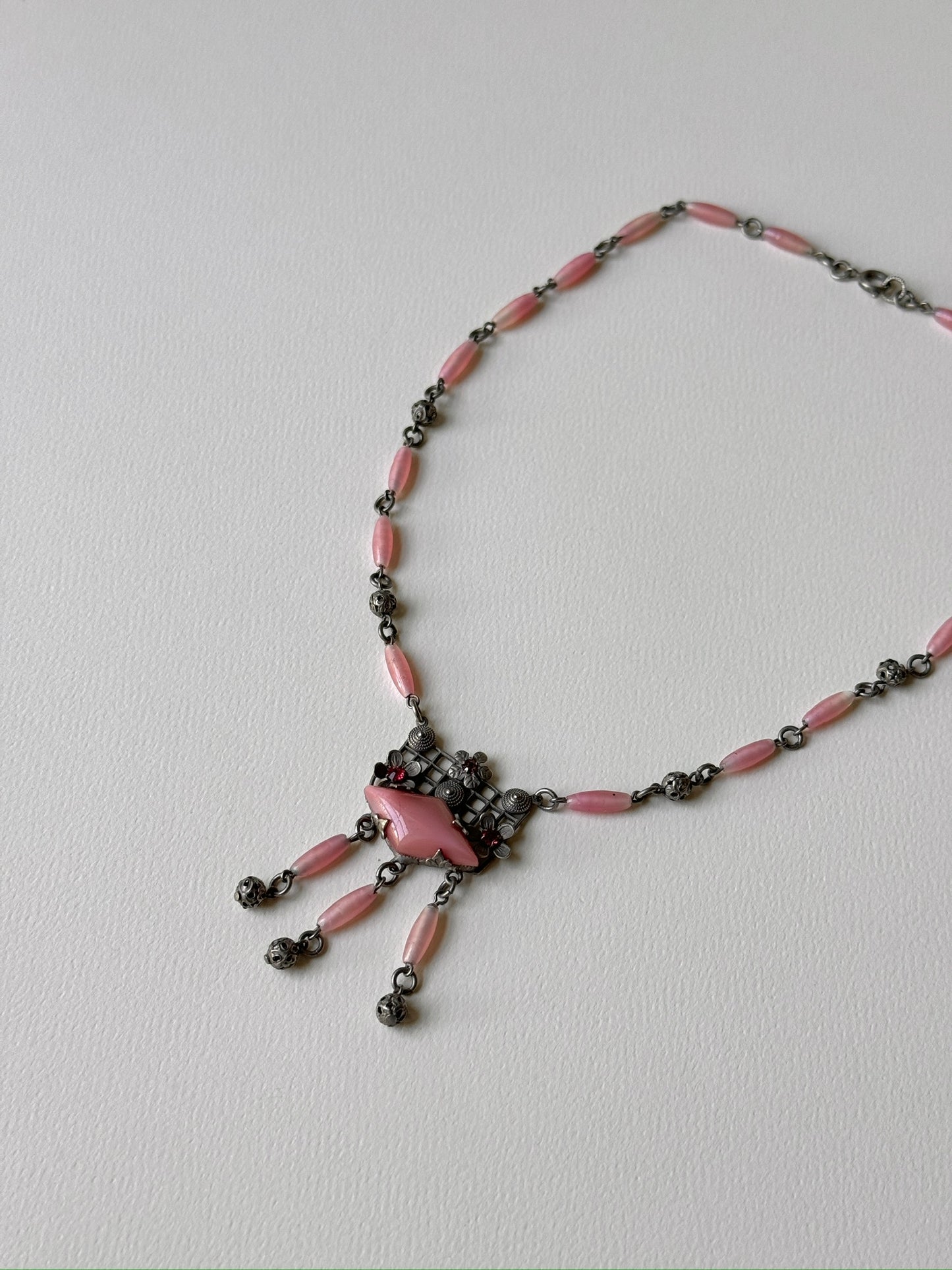1910s Uranium Art Nouveau Necklace